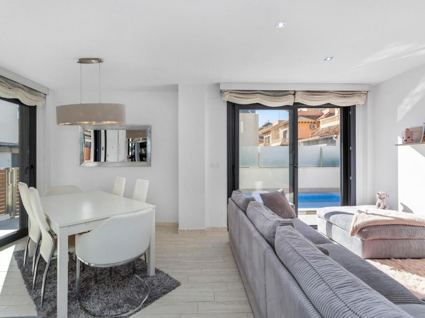 Spain Magnificent independent villa with pool!!