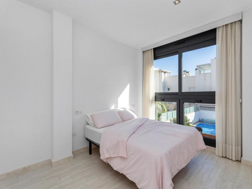 Spain Magnificent independent villa with pool!!