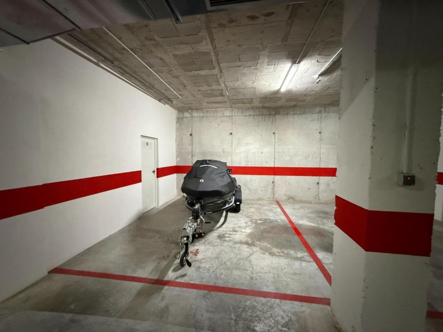 Španělsko Resale opportunity with 3 bedrooms and 2 bathrooms