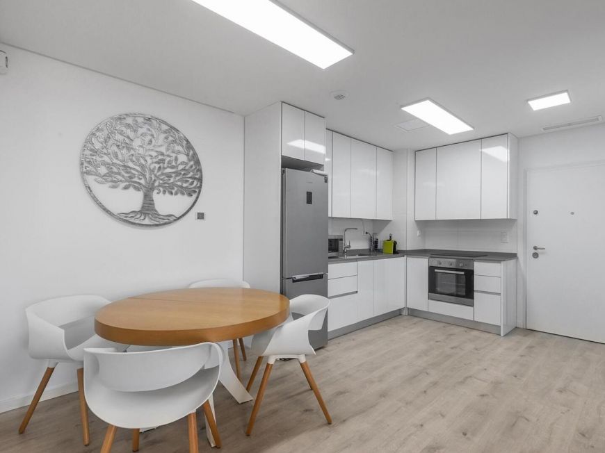 Španělsko Resale opportunity with 3 bedrooms and 2 bathrooms