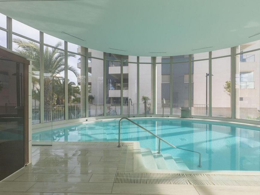 Španělsko Resale opportunity with 3 bedrooms and 2 bathrooms