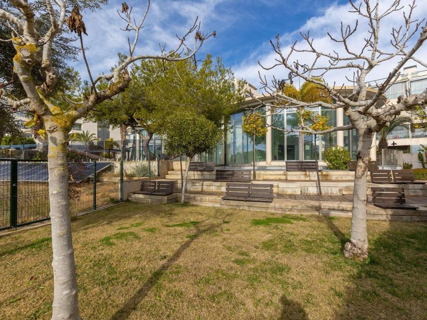 Španělsko Resale opportunity with 3 bedrooms and 2 bathrooms