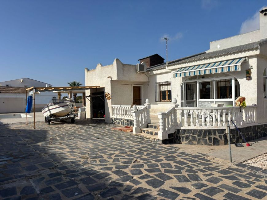 Španělsko Detached villa Torrevieja Alicante