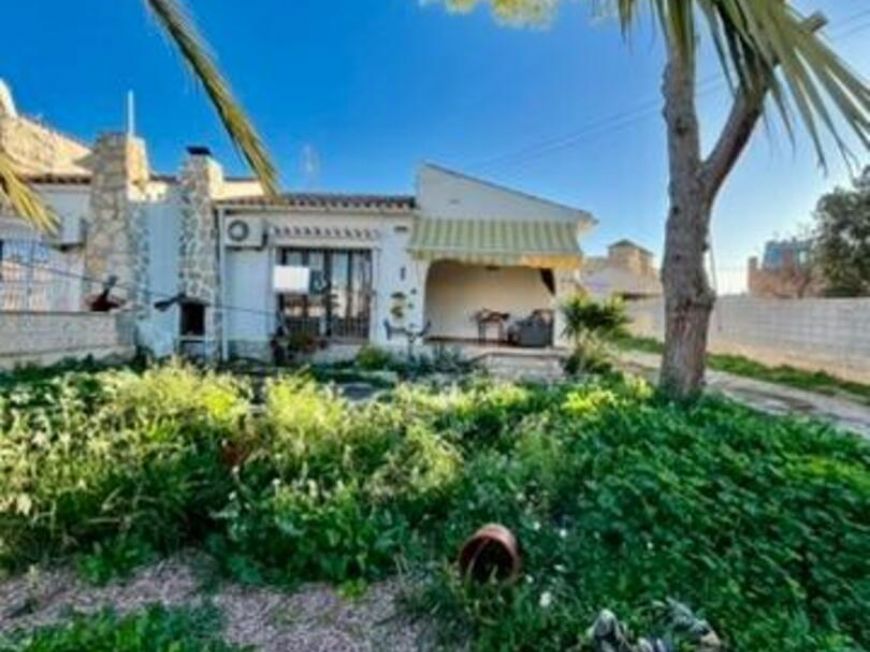 Španělsko Opportunité de rénovation à Aguas Nuevas, terrain de près de 600 m2