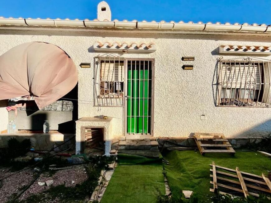 Španělsko Opportunité de rénovation à Aguas Nuevas, terrain de près de 600 m2