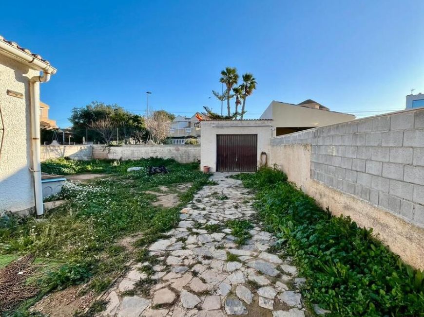 Španělsko Opportunité de rénovation à Aguas Nuevas, terrain de près de 600 m2