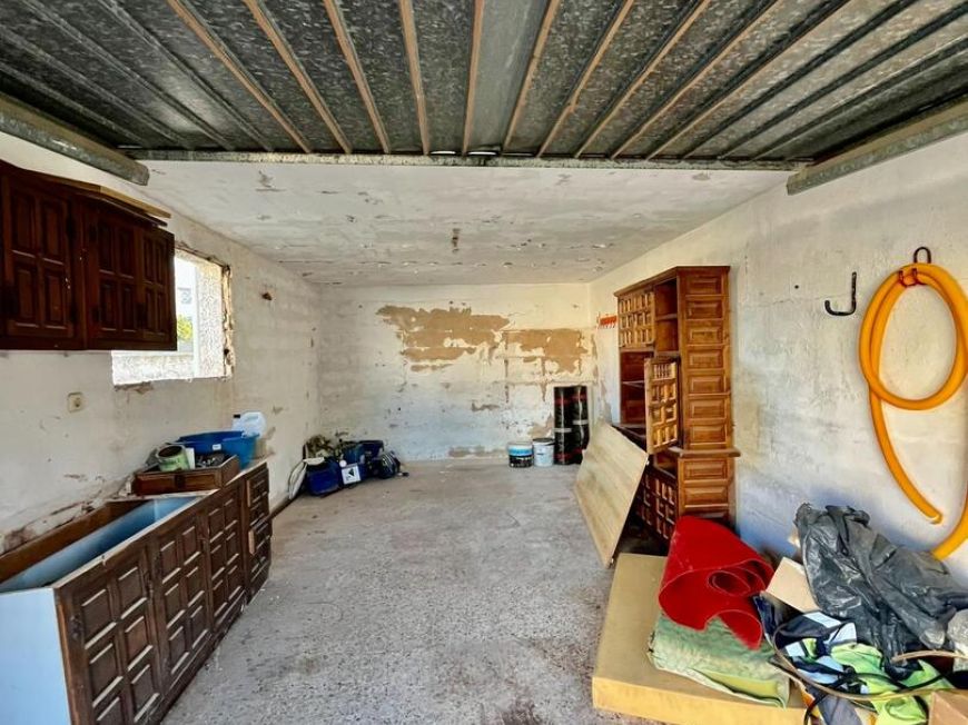 Španělsko Opportunité de rénovation à Aguas Nuevas, terrain de près de 600 m2