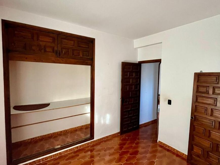 Španělsko Opportunité de rénovation à Aguas Nuevas, terrain de près de 600 m2