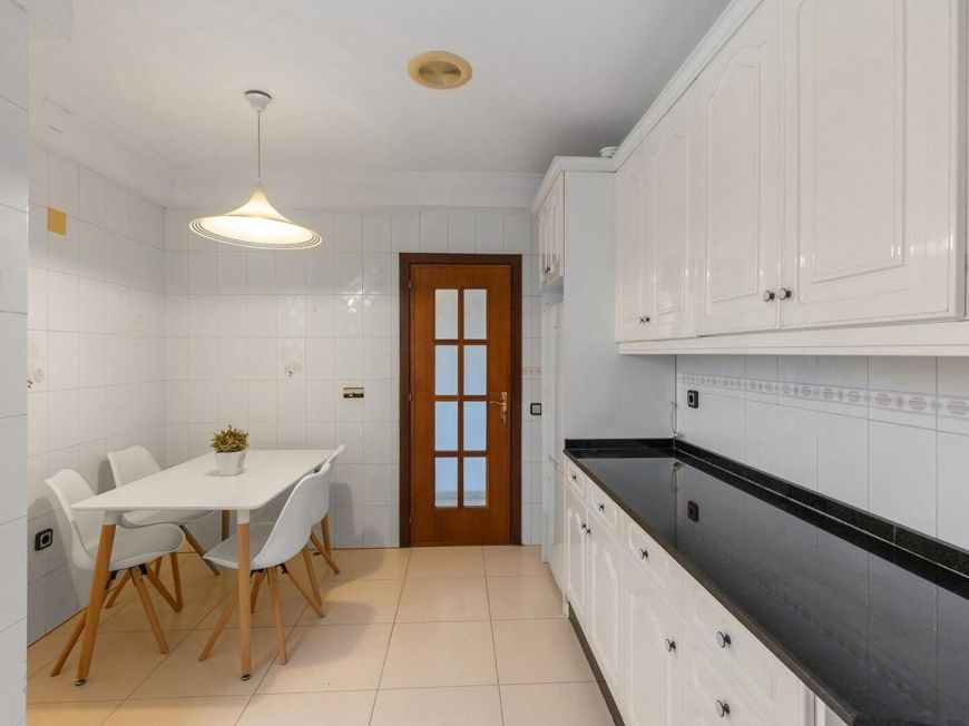 Španělsko Prime location opportunity in the new port