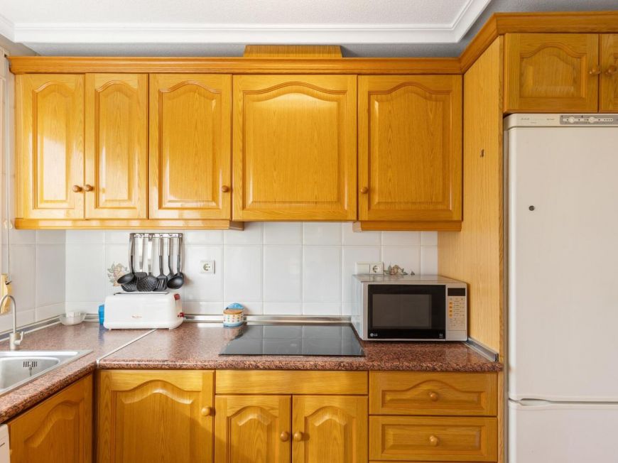 Spain 2 bedroom apartment just 100 meters from the beach in La Mata!!