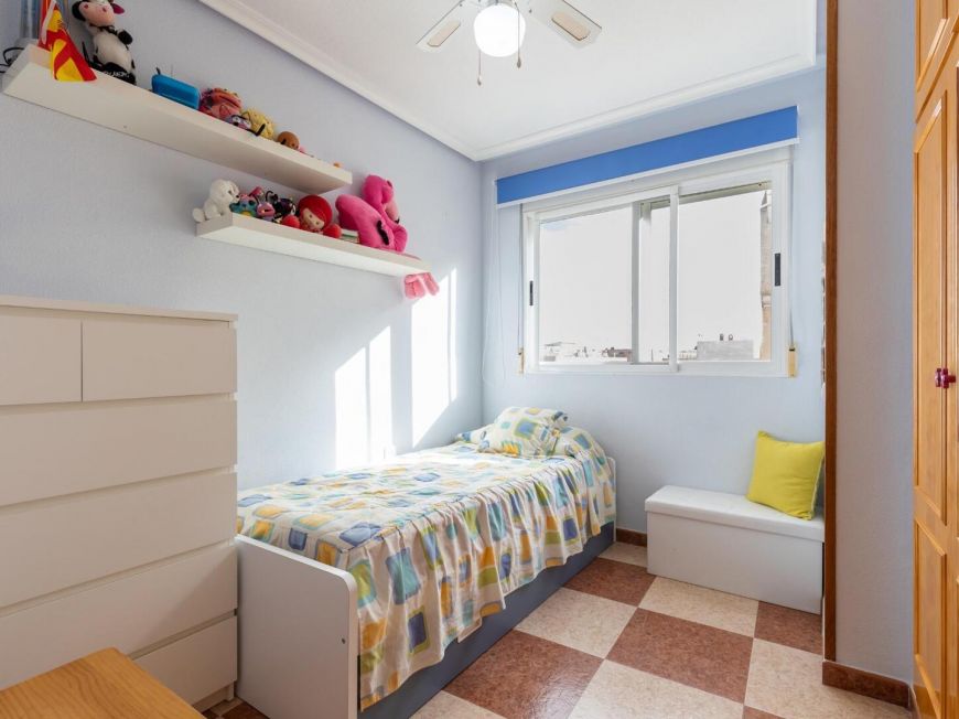 Spain 2 bedroom apartment just 100 meters from the beach in La Mata!!