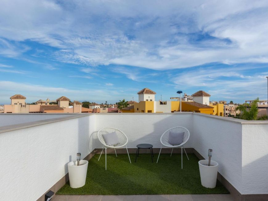 Spain Top Floor Bungalow with Private Solarium – Oasis Beach 7, Punta Prima (Torrevieja)