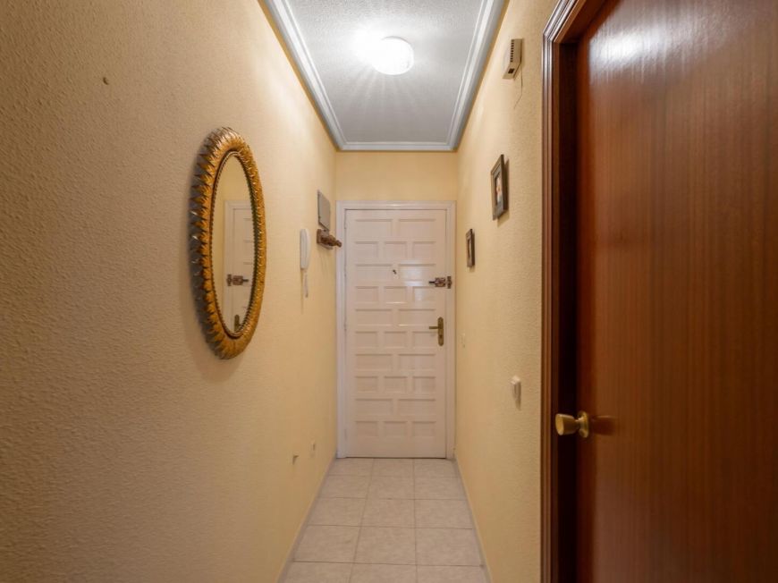 Španělsko Bedroom Apartment with Pool Views in Torrevieja