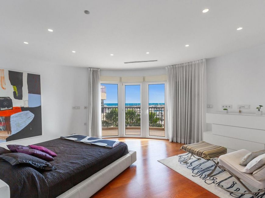 Španělsko Very special homes with spectacular views