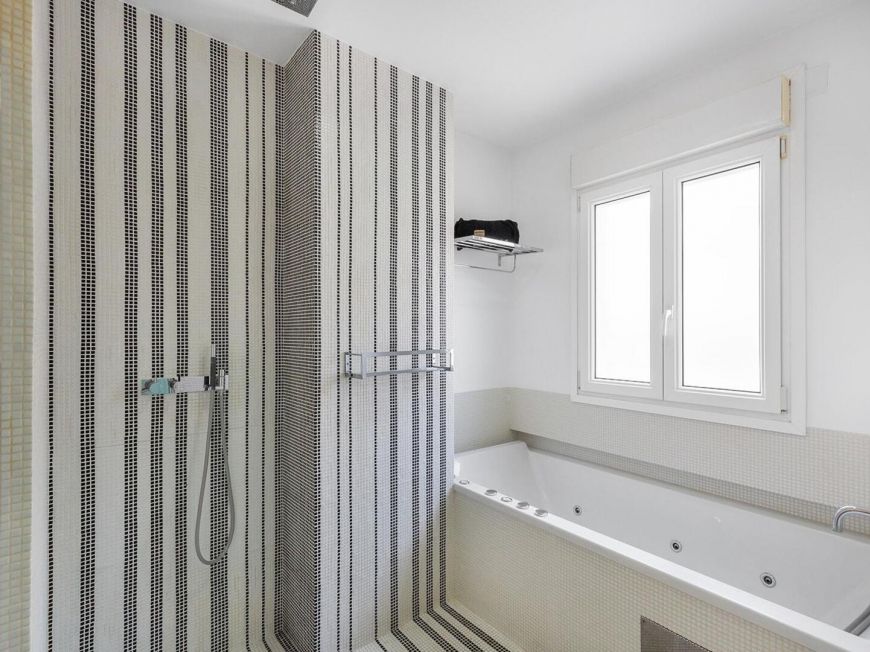 Španělsko Very special homes with spectacular views