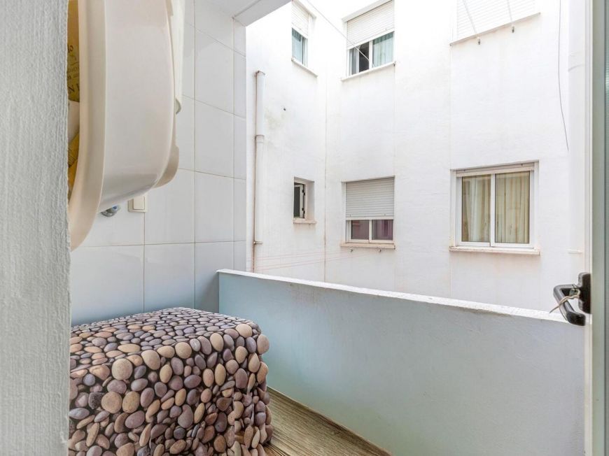 Španělsko Opportunity for 2 bedrooms with 2 bathrooms