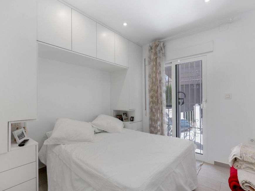 Испания Бунгало на первом этаже в Гуардамар-дель-Сегура