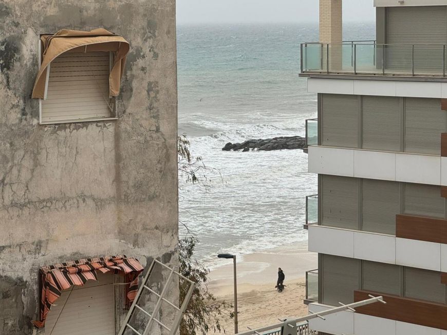 Španělsko Penthouse in second line, 50 metres from Los Locos Beach