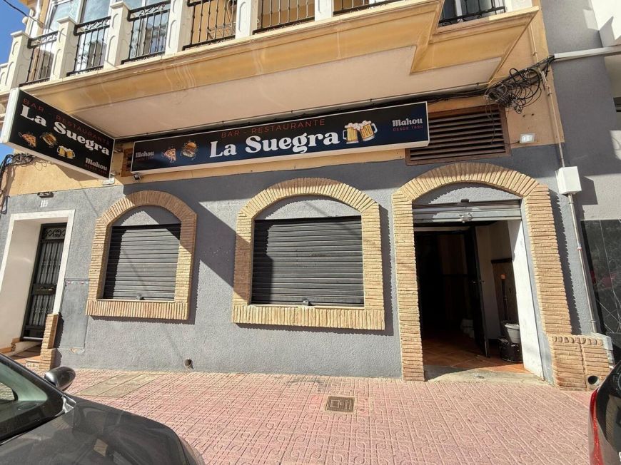 Španělsko Commercial Premises in Torrevieja Center – Excellent Investment Opportunity