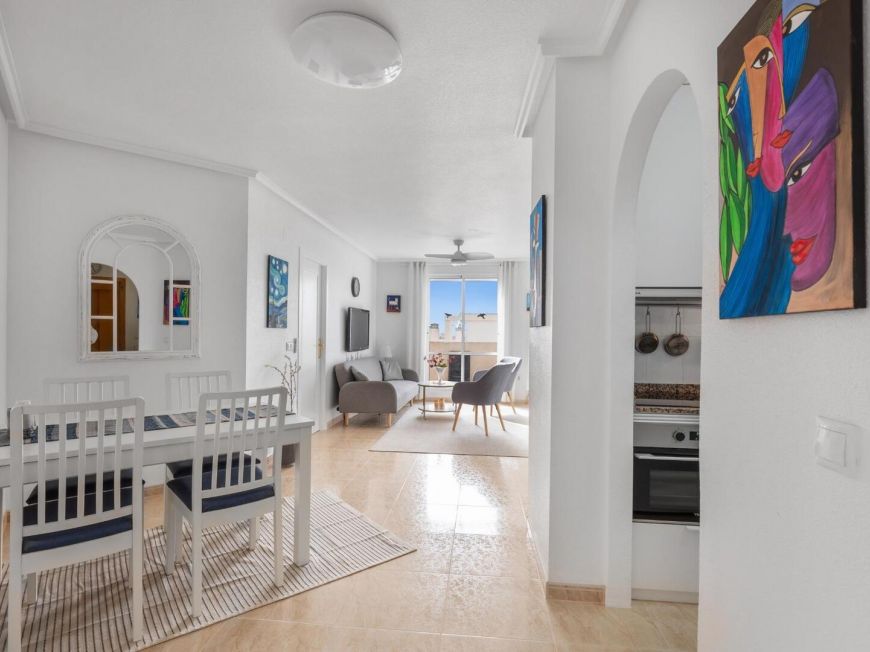 Španělsko Dream Penthouse in Residencial Santa Gema: Light, Space and Views in Torrevieja. Garage and communal pool.