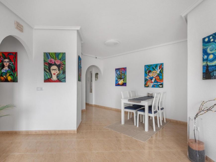 Španělsko Dream Penthouse in Residencial Santa Gema: Light, Space and Views in Torrevieja. Garage and communal pool.