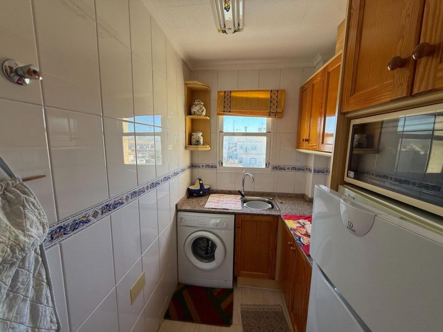 Espanha 2-bedroom bungalow with pool and parking