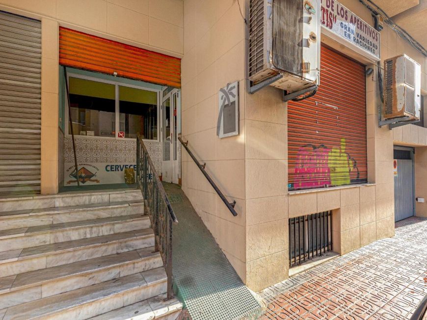 Spain Commercial Premises in Playa del Cura – Great Investment Opportunity in Torrevieja