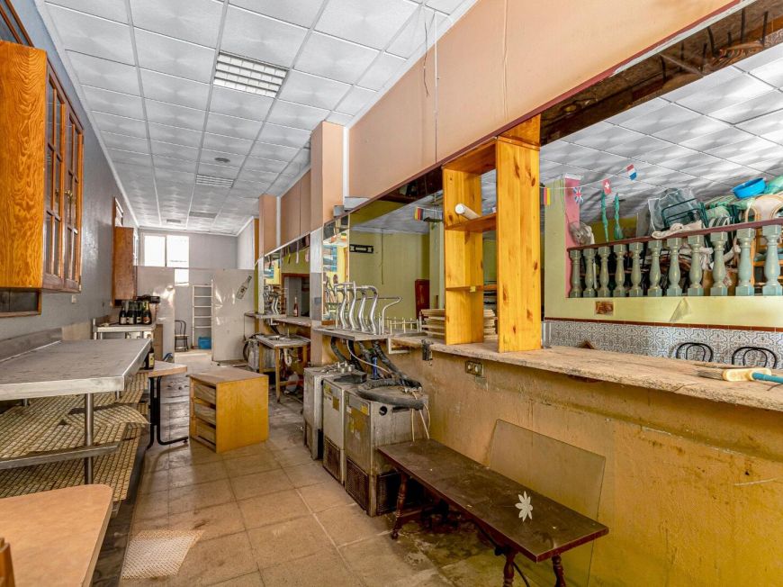 Spain Commercial Premises in Playa del Cura – Great Investment Opportunity in Torrevieja