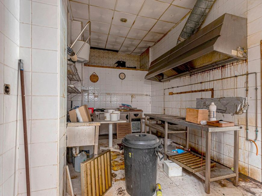 Spain Commercial Premises in Playa del Cura – Great Investment Opportunity in Torrevieja