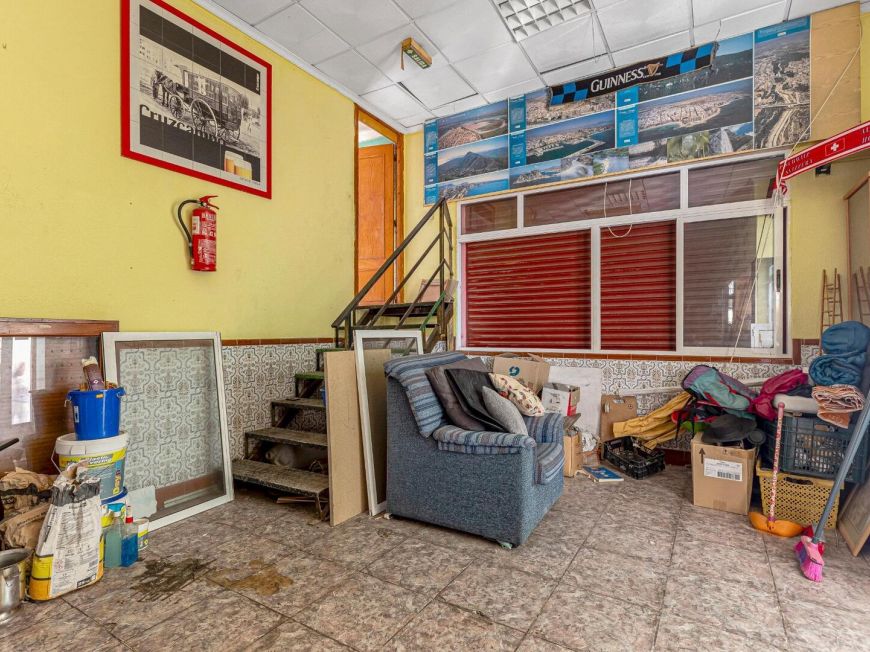 España Local en Playa del Cura – Gran Oportunidad de Inversión en Torrevieja