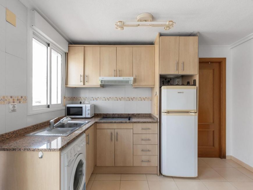 Španělsko Penthouse in second line, 50 metres from Los Locos Beach