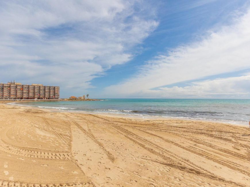 Španělsko Penthouse in second line, 50 metres from Los Locos Beach