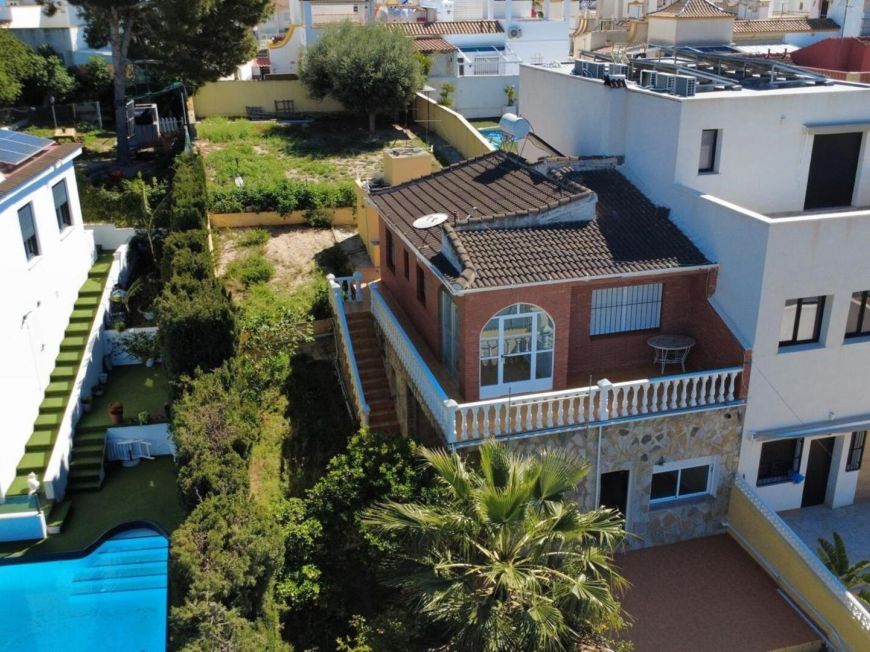 Španělsko Semi-detached house with large plot and beautiful views in Torrevieja – Los Balcones area