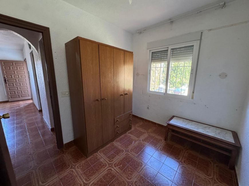 Španělsko Semi-detached house with large plot and beautiful views in Torrevieja – Los Balcones area