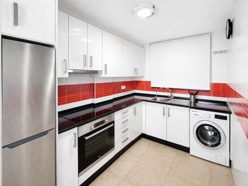 Španělsko Townhouse opportunity in Aguas Nuevas