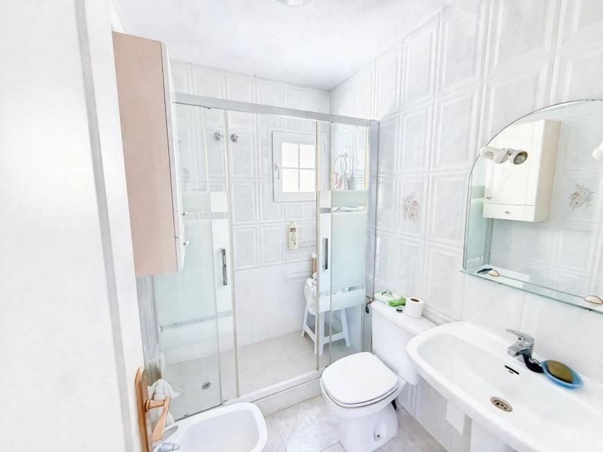 Španělsko Opportunity: Semi-detached house in Torrealmendros