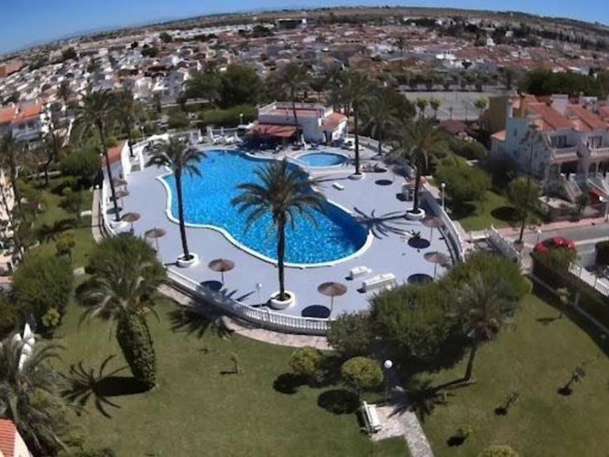 Španělsko Opportunity: Semi-detached house in Torrealmendros