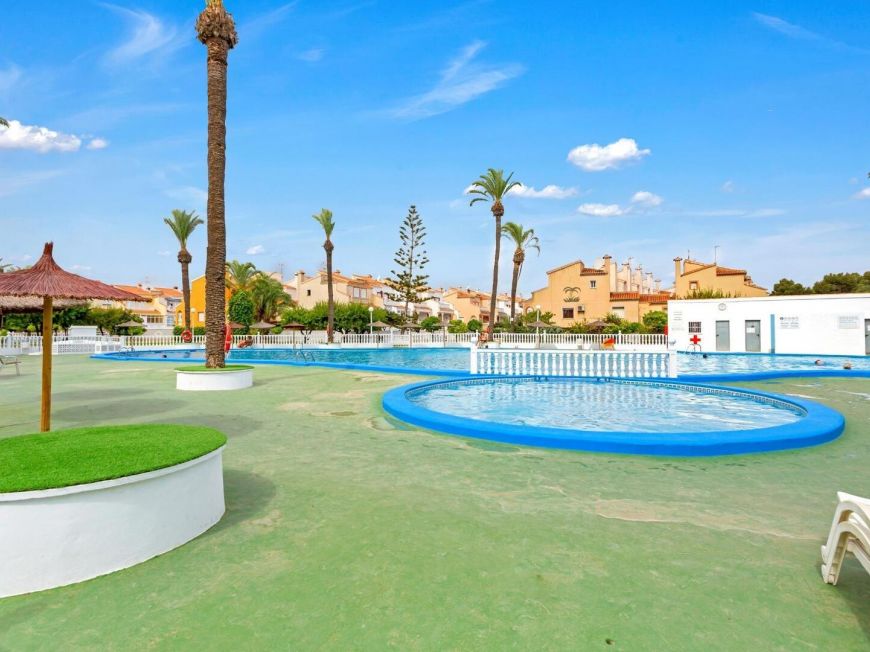 Španělsko Opportunity: Semi-detached house in Torrealmendros