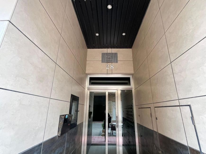 Španělsko Pristine 2-Bedroom Apartment – Furniture Included – Prime Location