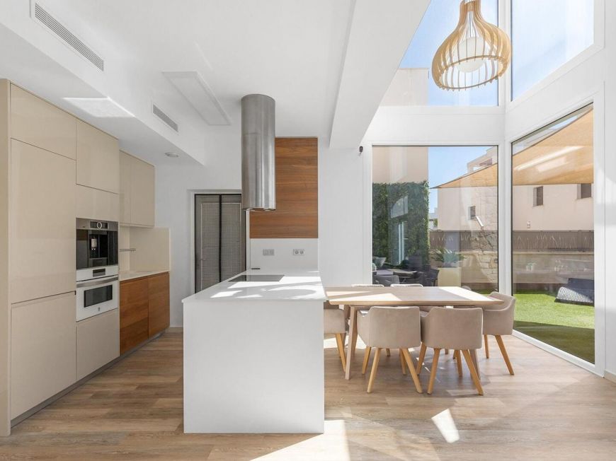 Španělsko Opportunity: New Construction Villa in Pueblo Bravo