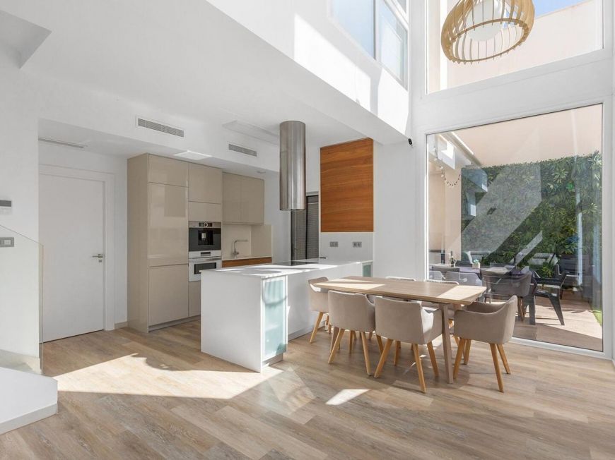 Španělsko Opportunity: New Construction Villa in Pueblo Bravo