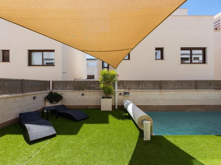 Španělsko Opportunity: New Construction Villa in Pueblo Bravo