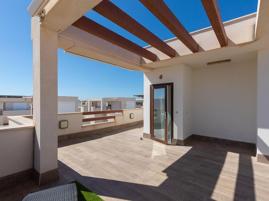 Španělsko Opportunity: New Construction Villa in Pueblo Bravo