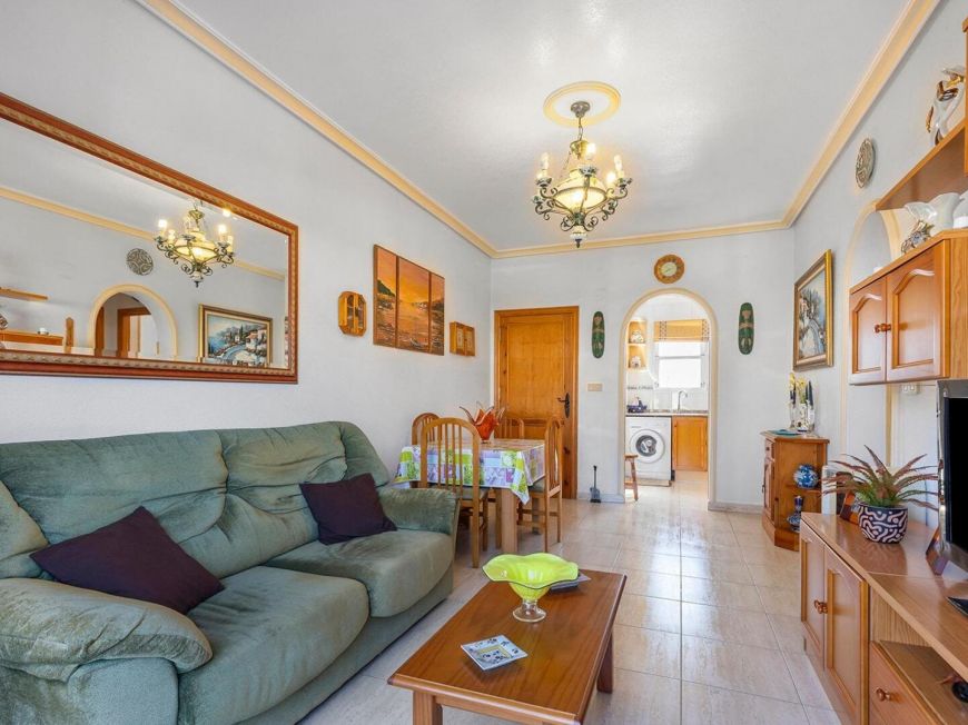 Španělsko 2-bedroom bungalow with pool and parking