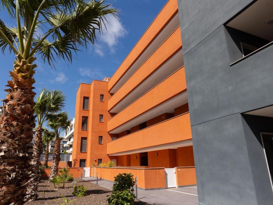 España Exclusiva vivienda en segunda planta con terraza de 35 m2 – Residencial Palapagolf II, Orihuela Costa