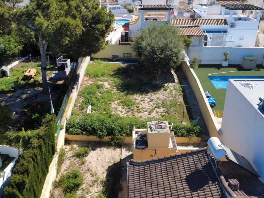 Španělsko Semi-detached house with large plot and beautiful views in Torrevieja – Los Balcones area