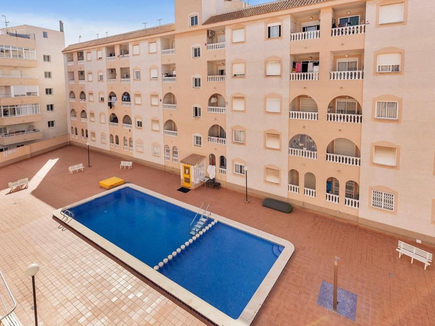 Španělsko Apartment with pool in the heart of Torrevieja · Playa del Cura