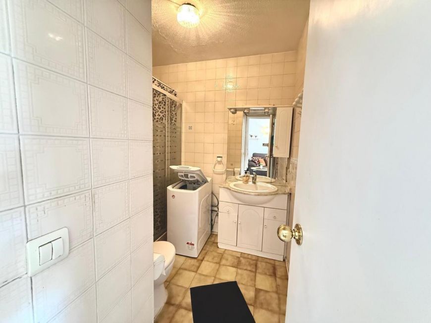 Španělsko Perfekt opportunity: bungalow with a pool!