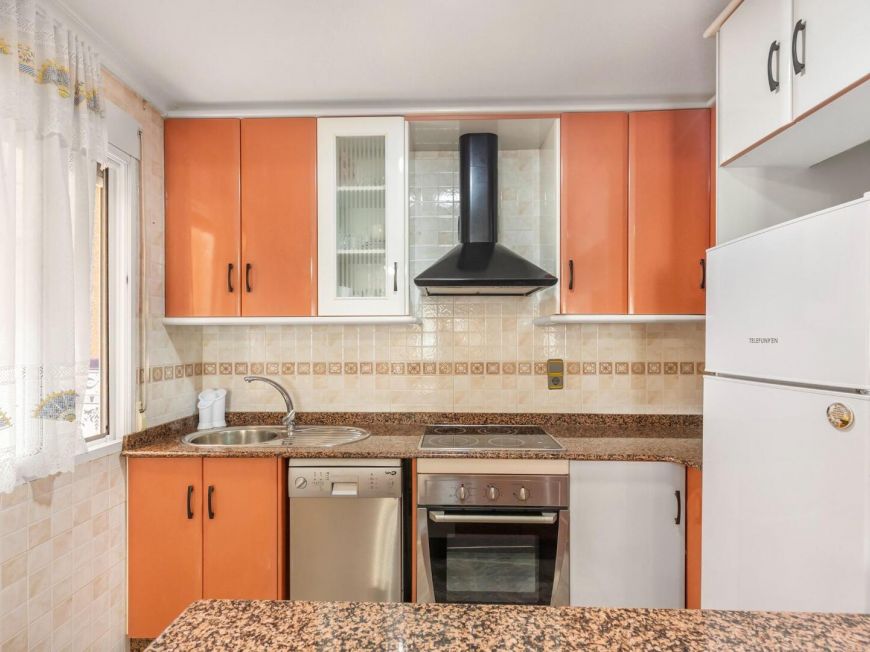 Espanha 🏡 Large semi-detached 200m from the beach in Los Alcázares (Murcia) with 4 bedrooms + 2 bathrooms
