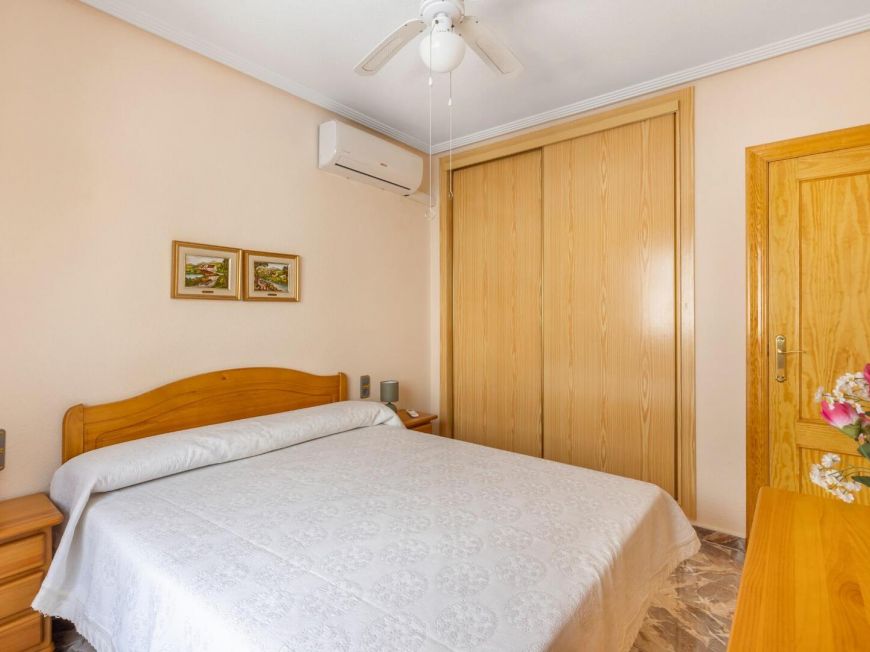Espanha 🏡 Large semi-detached 200m from the beach in Los Alcázares (Murcia) with 4 bedrooms + 2 bathrooms